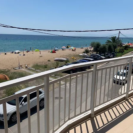 Breeze - Cozy Beachfront Lux - Listen Piano & The Waves * Flogita