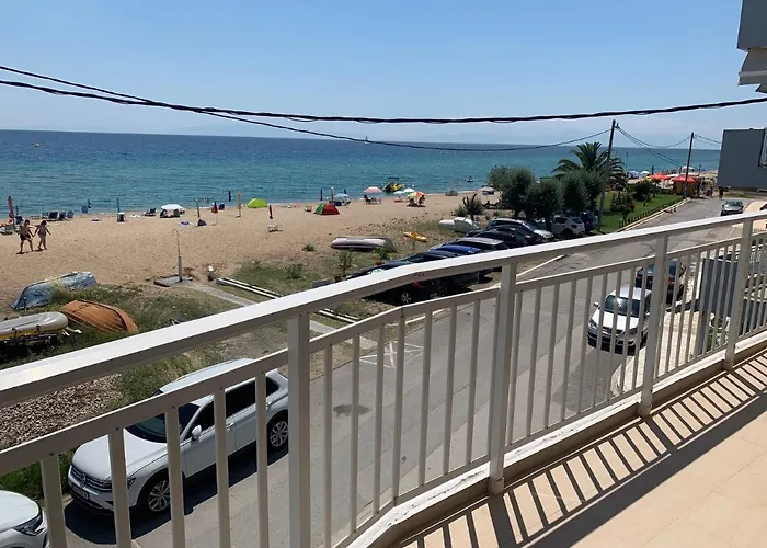 Breeze Lux Halkidiki -beachfront - Listen Piano & The Waves * 弗洛伊塔