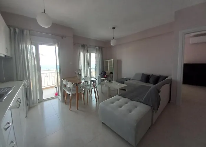 Breeze Lux Halkidiki -beachfront - Listen Piano & The Waves
